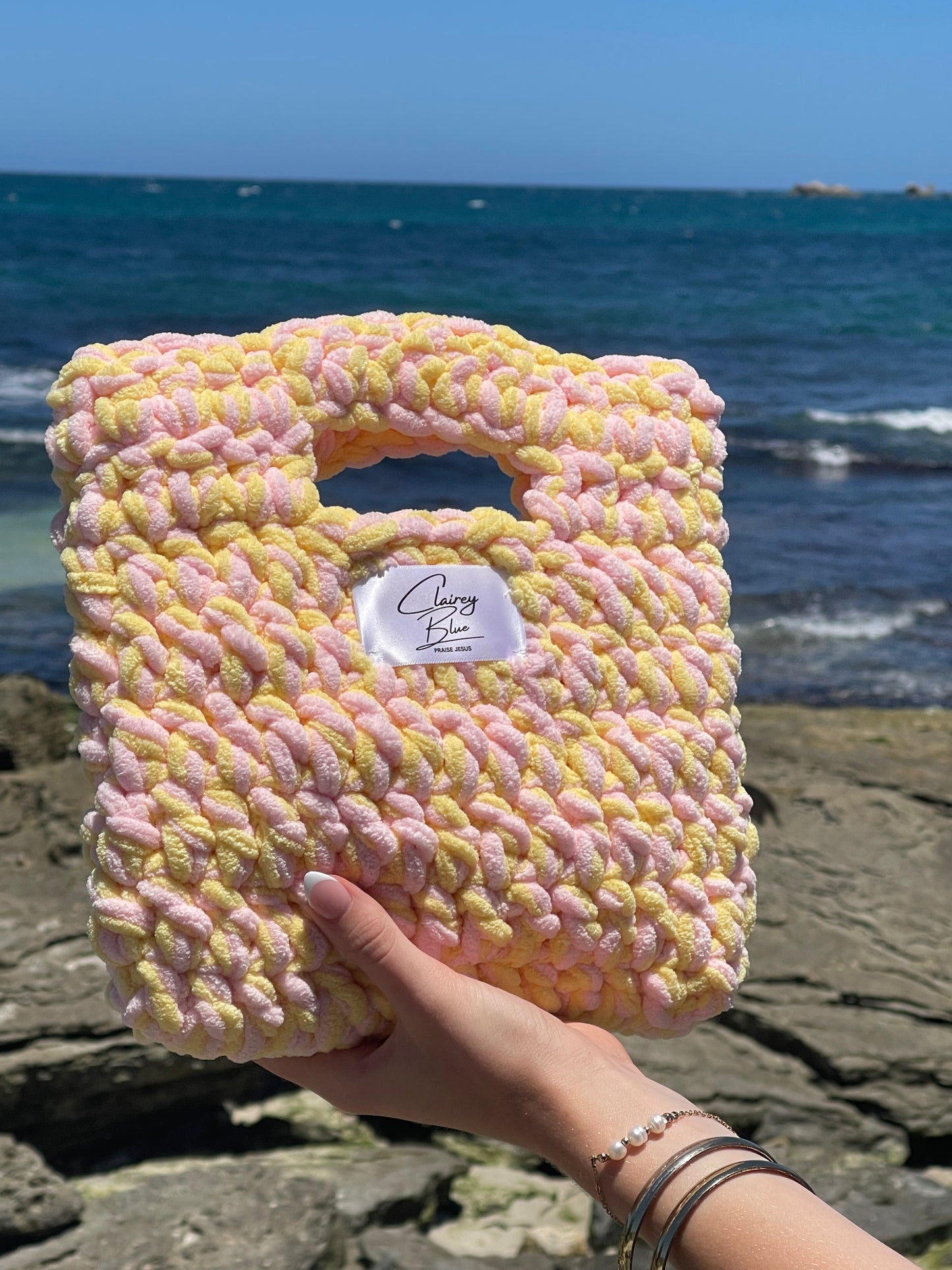 Self-Control Bag in Butter and Blush