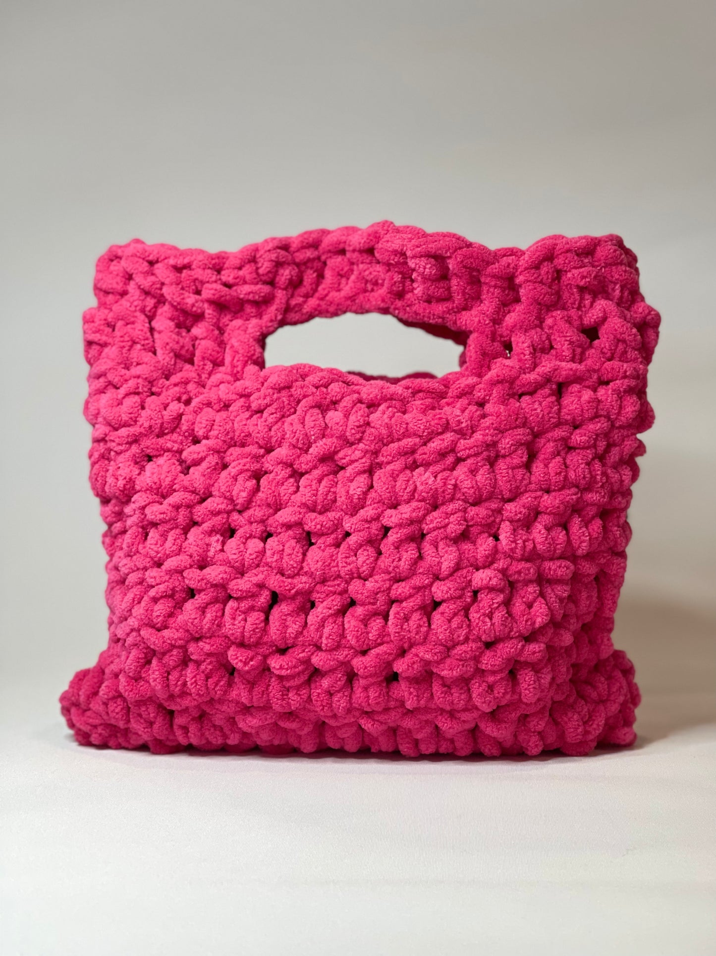 The Self-Control Bag in Elle Pink