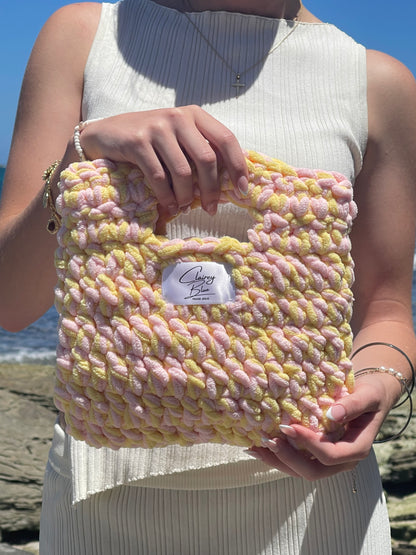 The Self-Control Bag in Butter and Blush