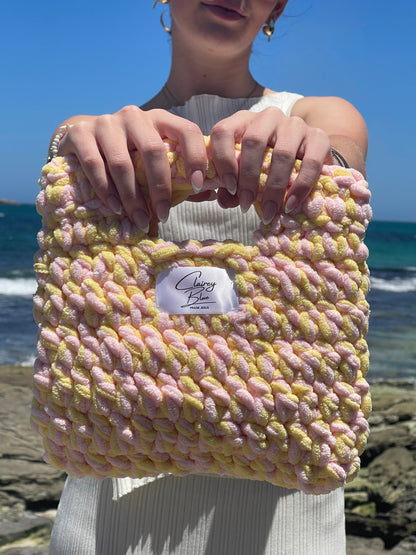 The Self-Control Bag in Butter and Blush